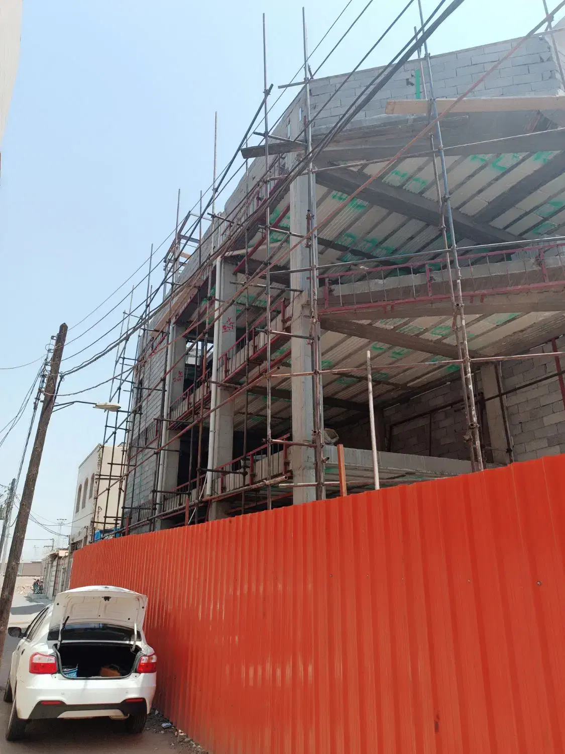 جوشکاری انواع درب و پنجره و سایبان ونرده کشی|خدمات پیشه و مهارت|اهواز, کیانپارس |دیوار