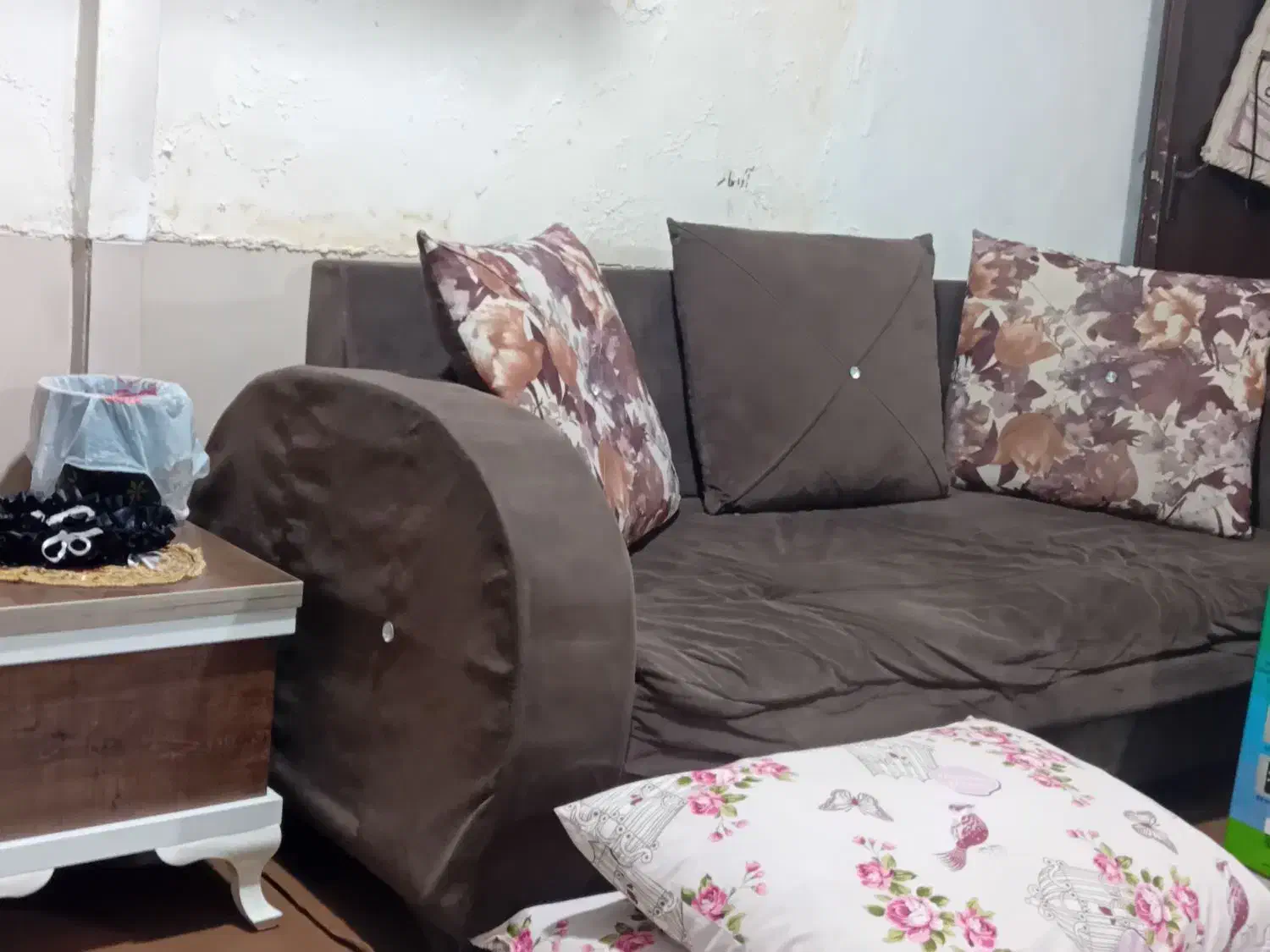 مبل و جلو مبلی|مبلمان خانگی و میز عسلی|ارومیه, |دیوار