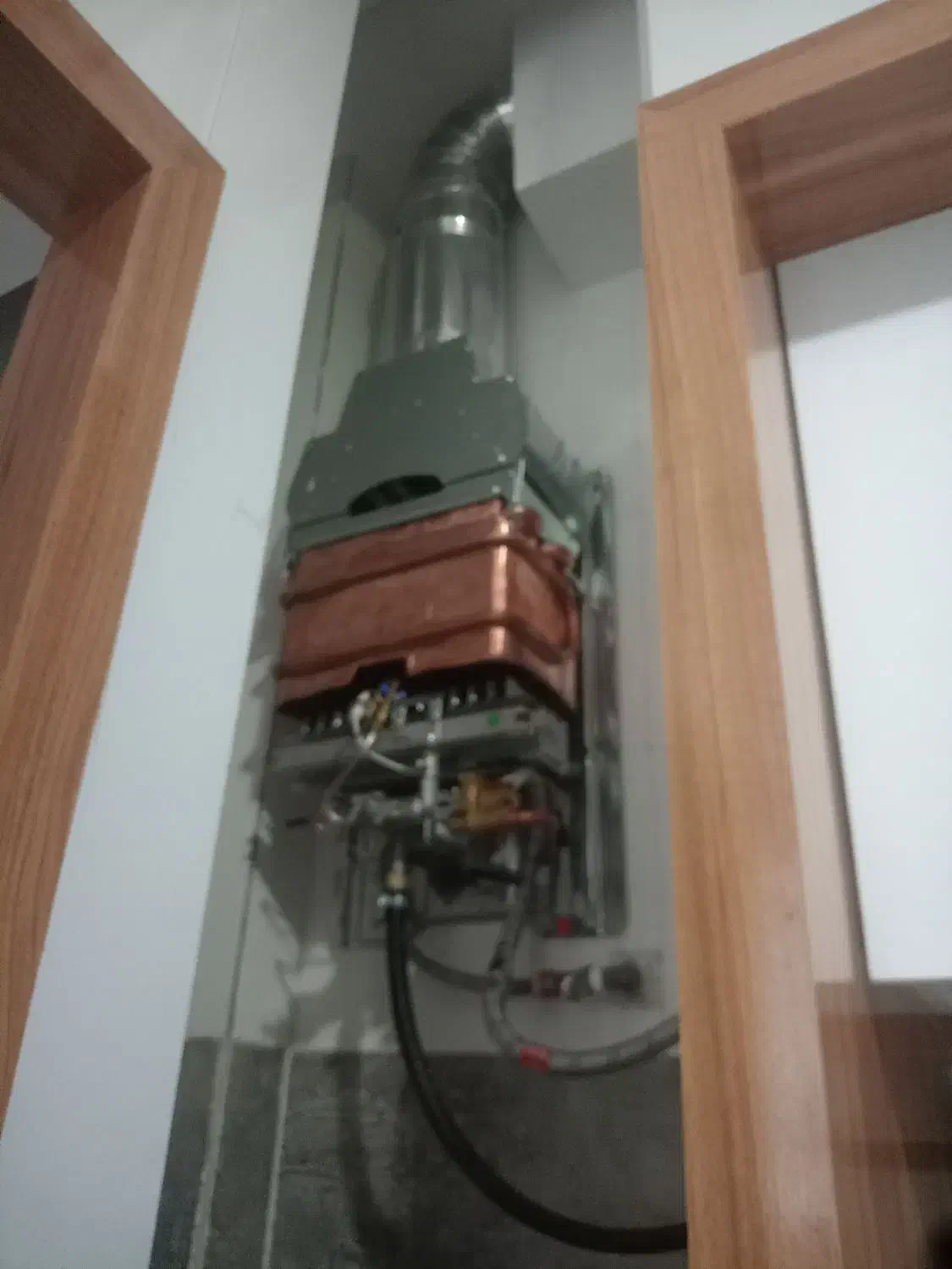 تاسیسات و لوله کشی آبی سازان|خدمات پیشه و مهارت|زبرخان, |دیوار