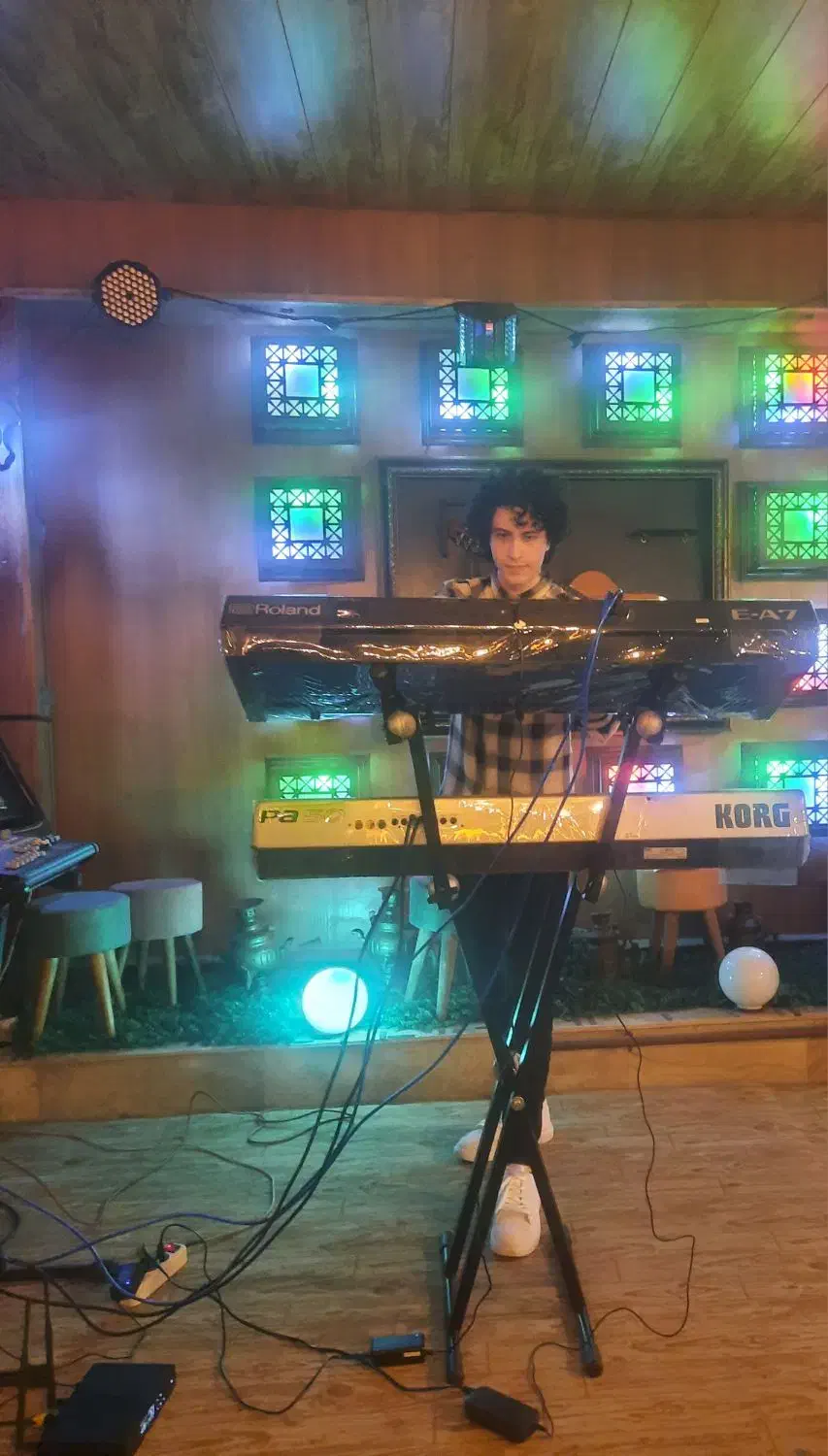 اجرای موسیقی زنده در رستوران و عروسی|خدمات پذیرایی، مراسم|رشت, پل تالشان|دیوار