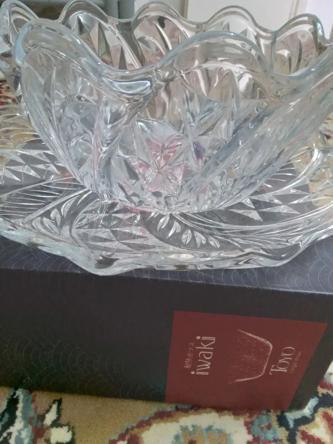 کاسه و بشقاب|ظروف سرو و پذیرایی|قم, قلعه یزدیها|دیوار