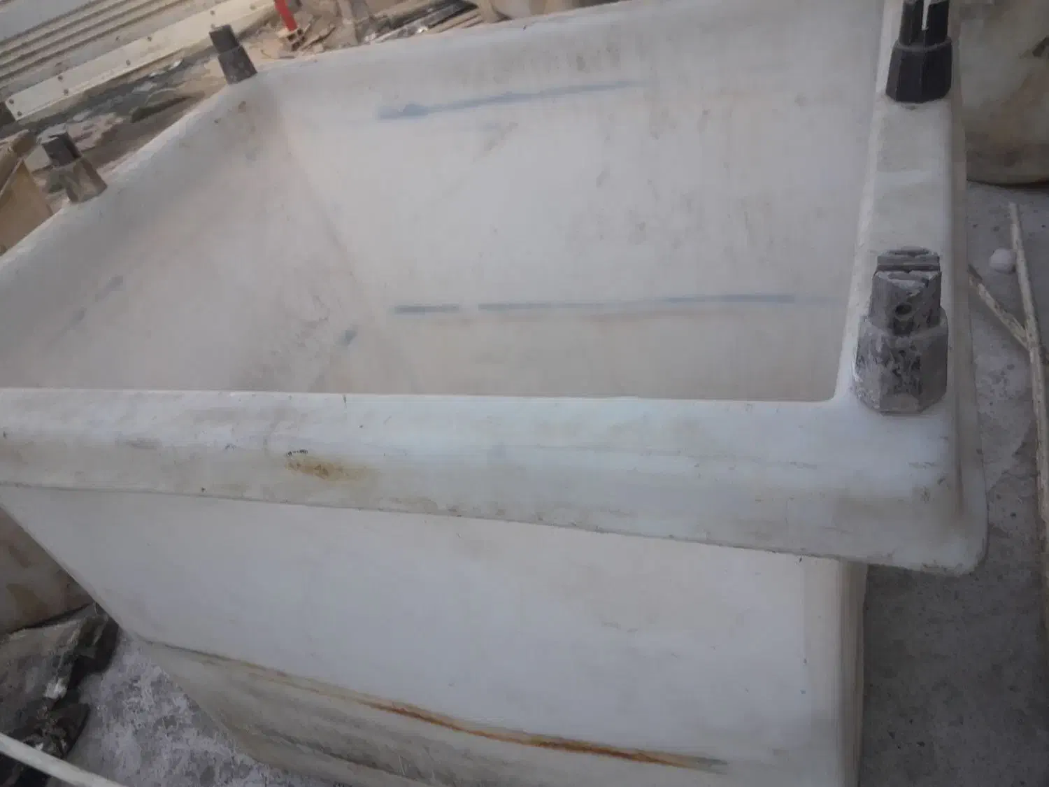 گالن آب|ظروف نگهدارنده، پلاستیکی، یک‌بارمصرف|شریف‌آباد, |دیوار