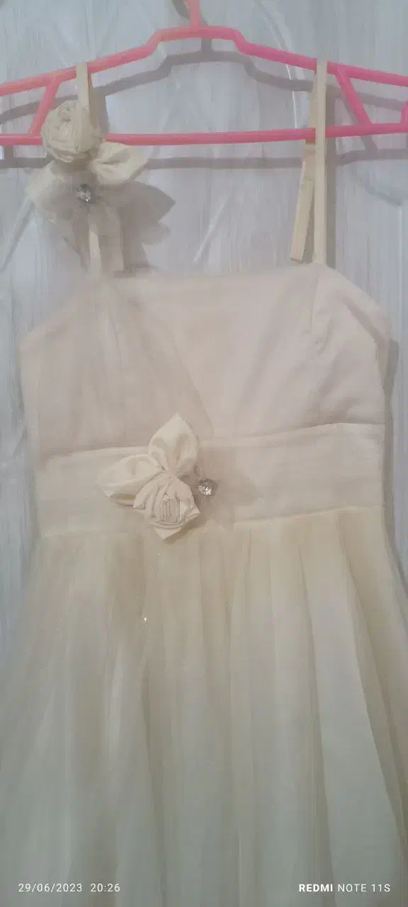 لباس مجلسی حراج و سایز ۴۰ میخورد .سالم سالم|لباس|نیشابور, دارایی|دیوار