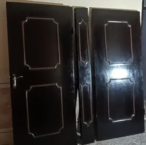 کمد و تعدادی درب چوبی|جاکفشی، کمد، دراور|شادگان, |دیوار