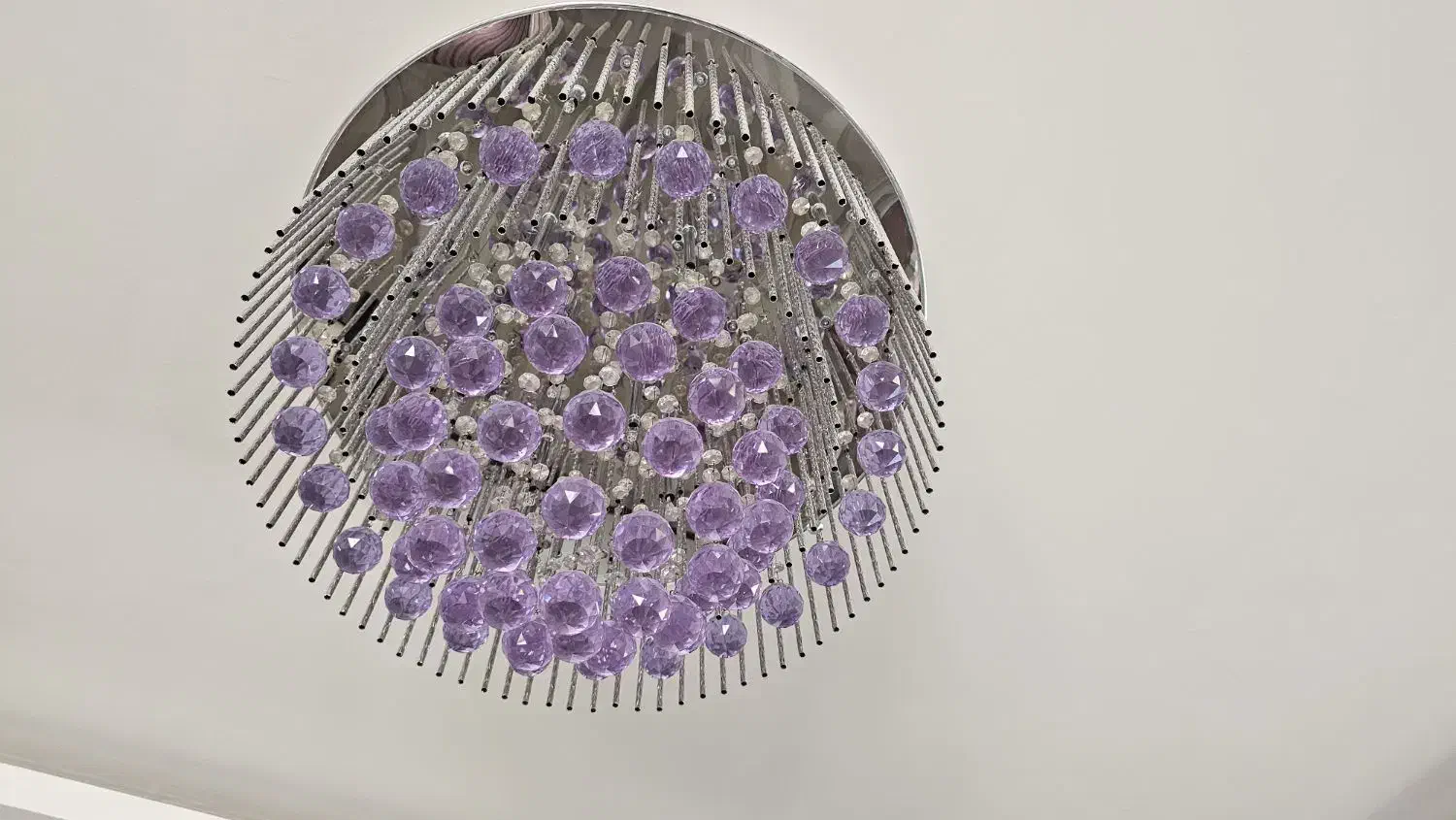 لوستر|لوستر و چراغ آویز|اصفهان, جلفا|دیوار