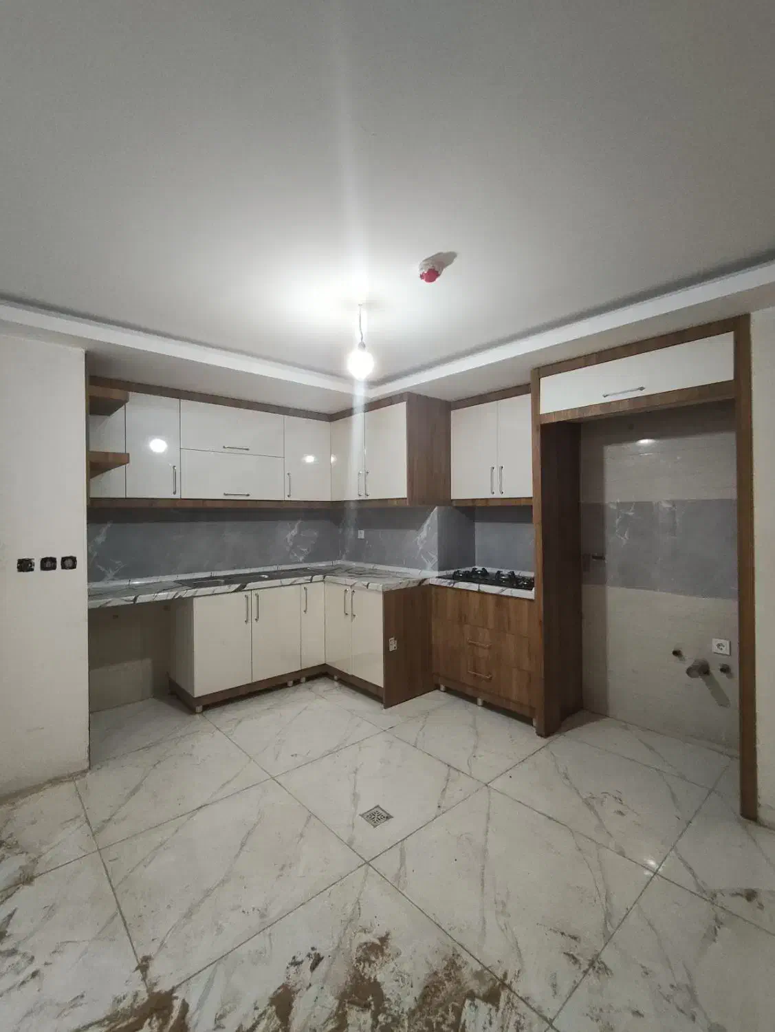 آپارتمان 2خواب فروش فوری|فروش آپارتمان|اصفهان, الهیه|دیوار