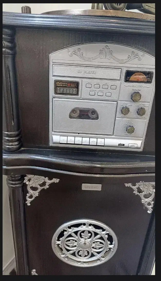 گرام مافون ایستاده|سیستم صوتی خانگی|گلبهار, شهر جدید گلبهار|دیوار