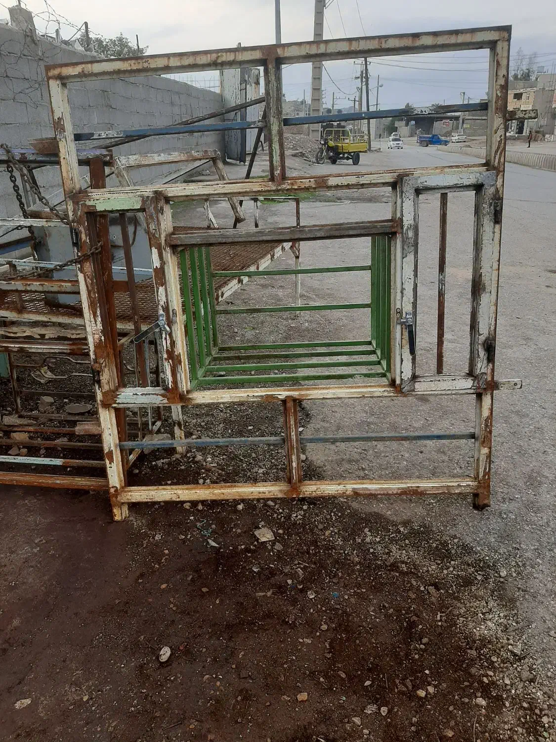 درب و پنجره|مصالح و تجهیزات ساختمان|مسجد سلیمان, |دیوار