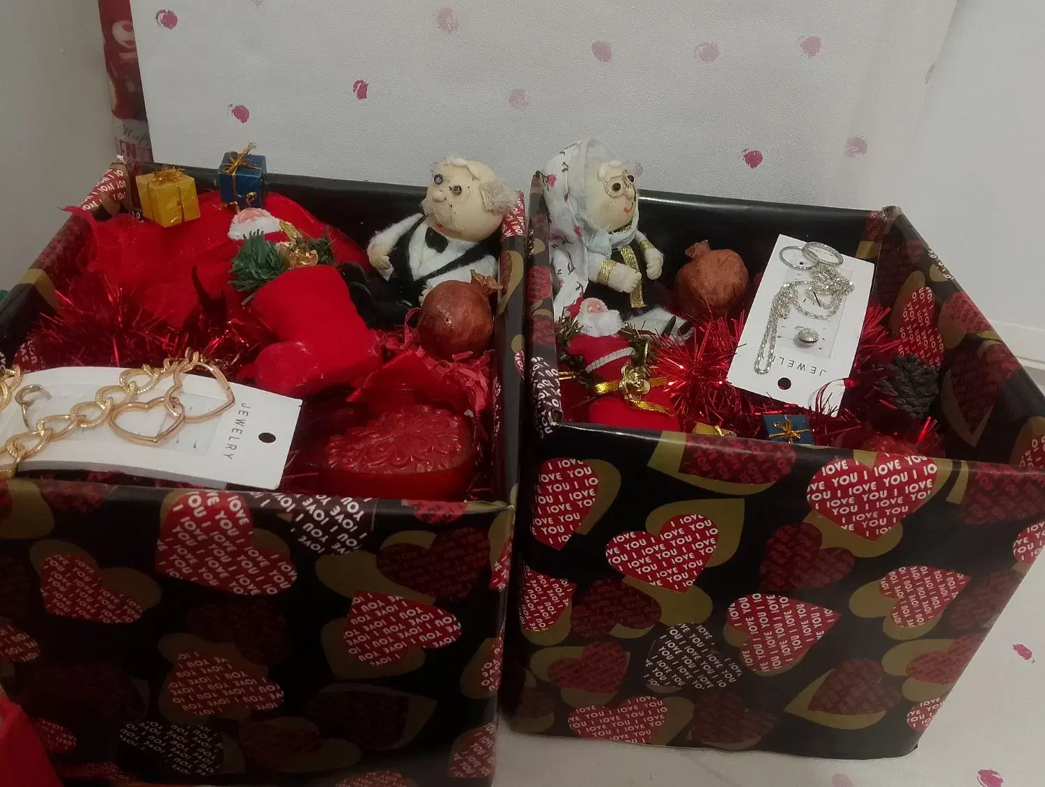 دکوری یلدایی با ژوپینگ هرجعبه فقط 100|مجسمه، تندیس، ماکت|قم, حاج خلیل|دیوار