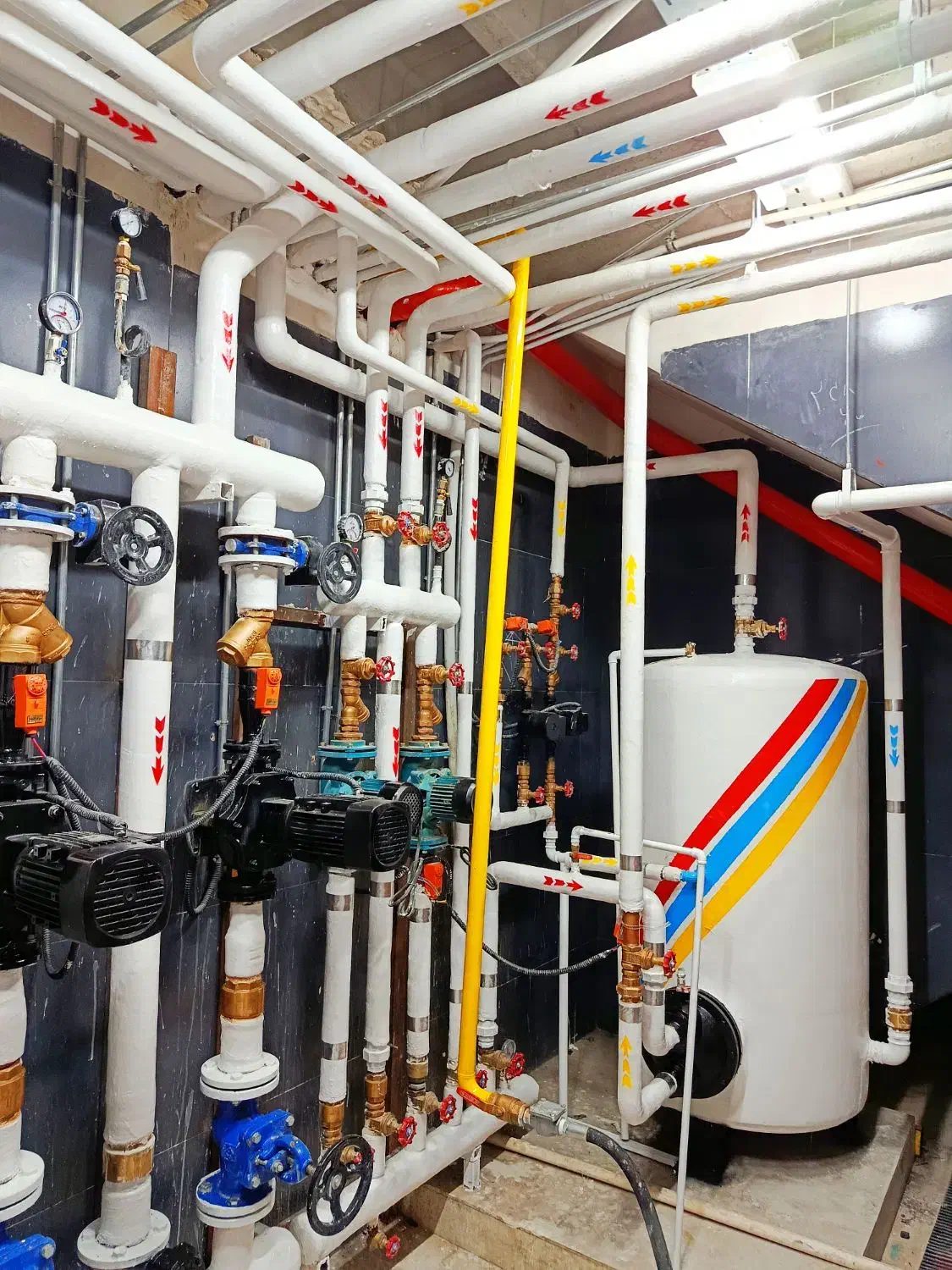 عایق کاری موتورخانه  عایقکاری،ورق الاستومری لوله|خدمات پیشه و مهارت|تهران, قیطریه|دیوار