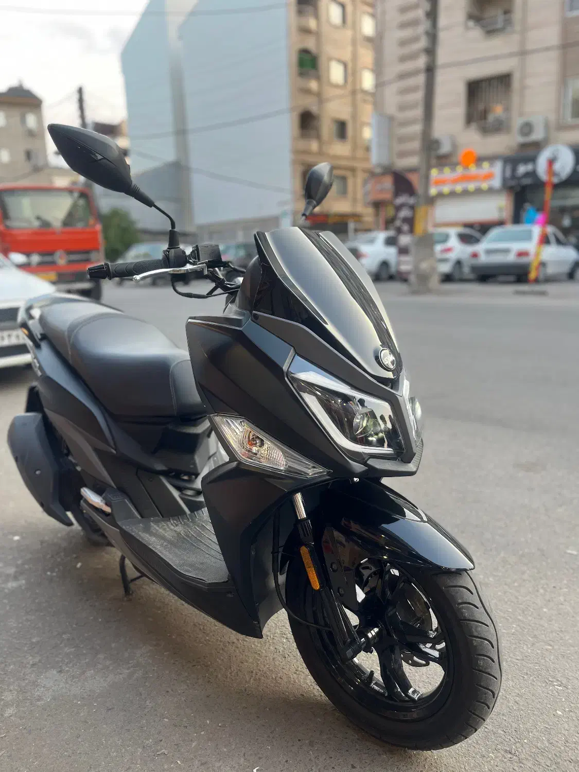 گلکسی j200|موتورسیکلت|رشت, بازار|دیوار