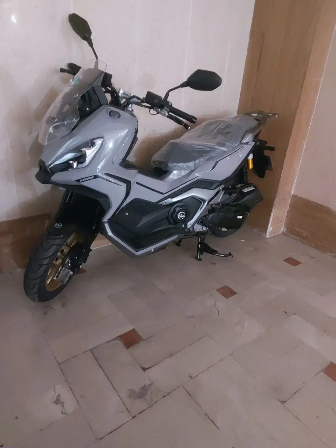 xdv180|موتورسیکلت|تهران, جنت‌آباد جنوبی|دیوار