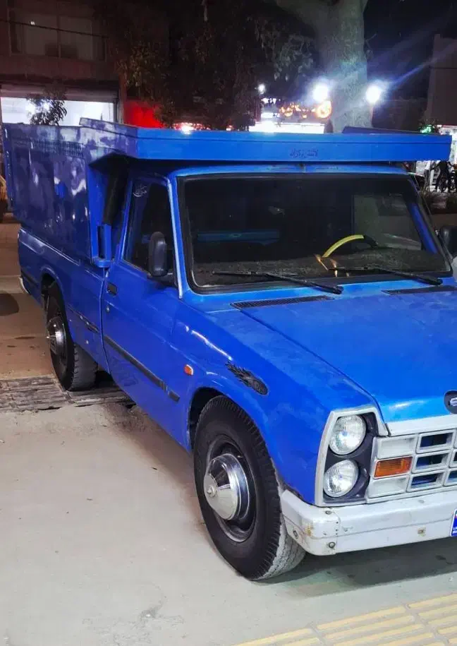 نیسان درحد|خودرو سواری و وانت|مشهد, انقلاب|دیوار