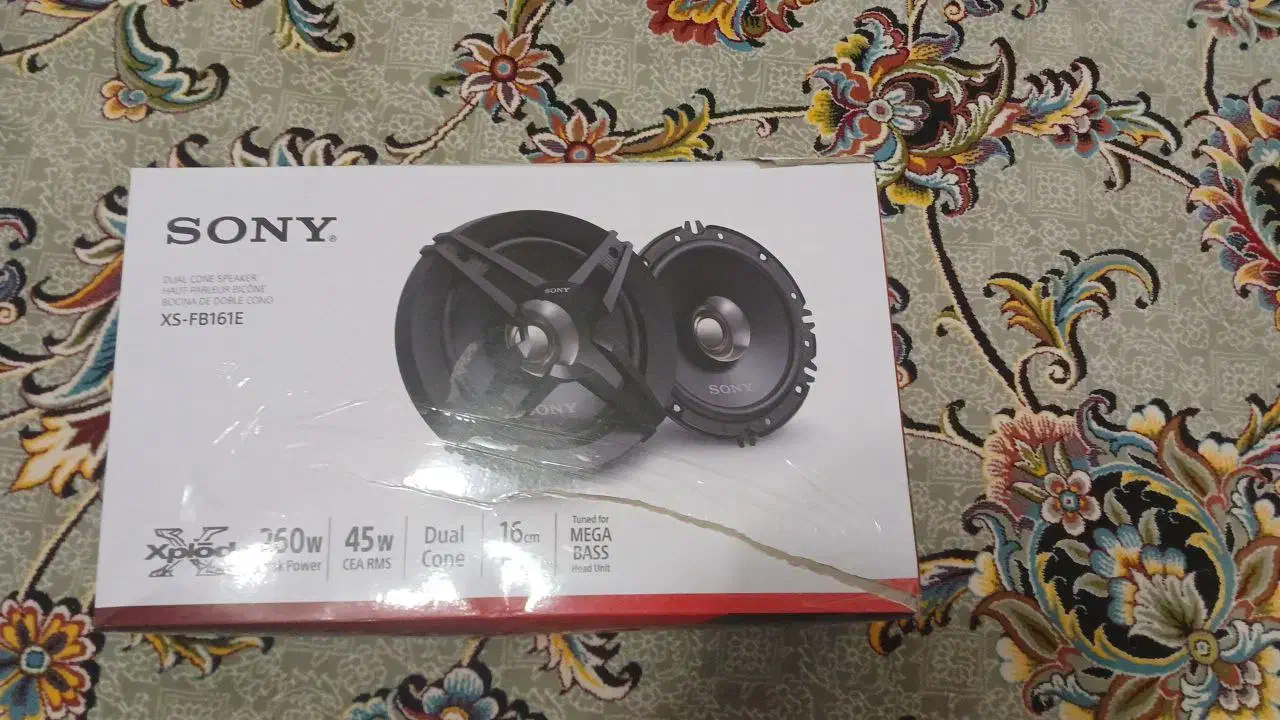 بلند گو برند (sony)|پخش‌کننده همراه|مهاباد (آذربایجان غربی), |دیوار
