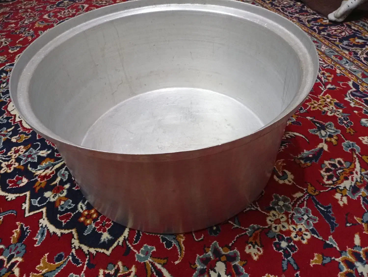 قابلمه روحی|ظروف پخت‌وپز|مشهد, خواجه ربیع|دیوار