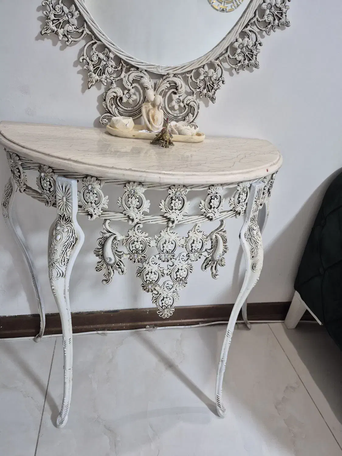 اینه سفید صفحه سنگی|آینه|بومهن, |دیوار