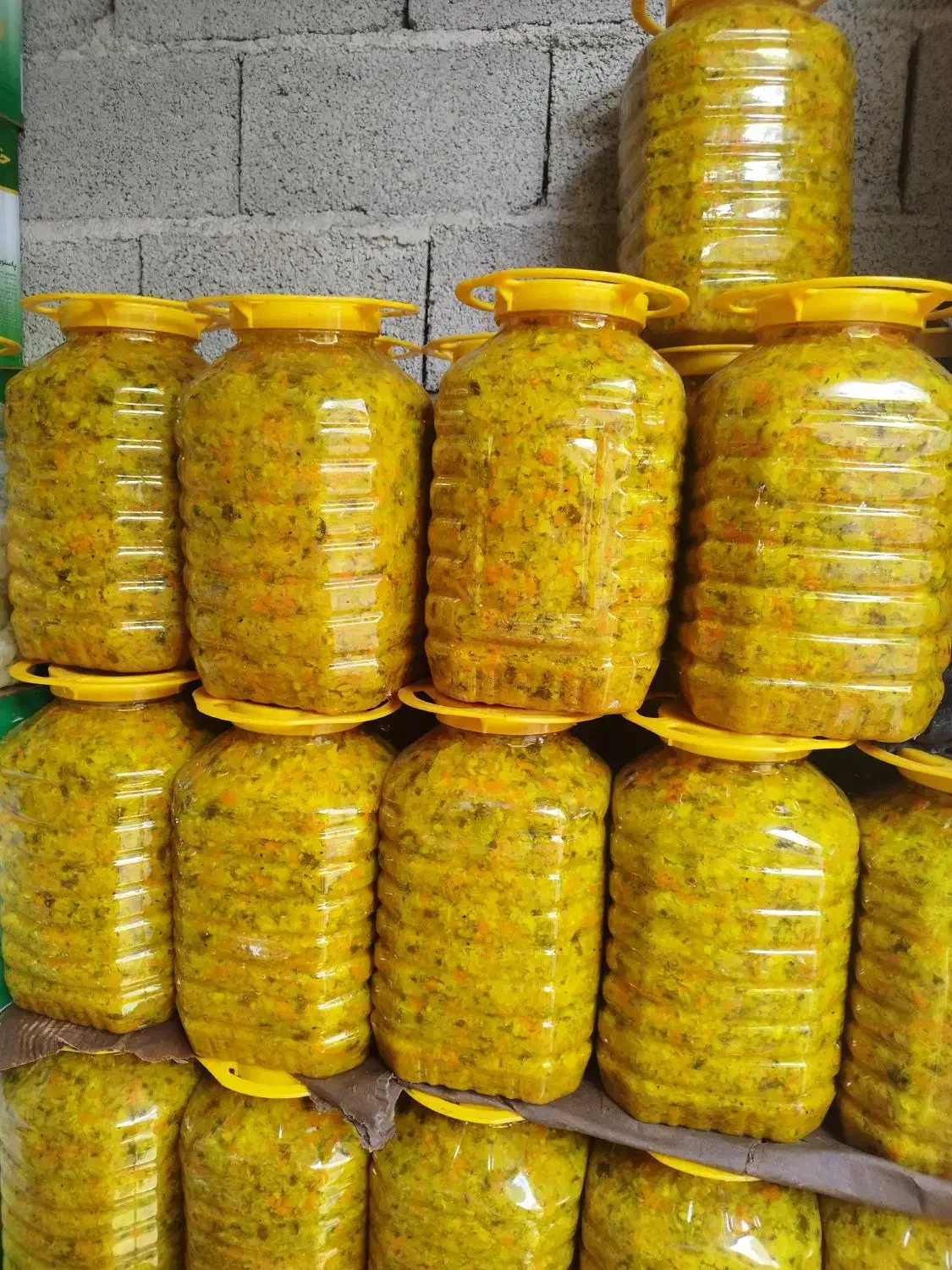 پخش خیارشور ،زیتون،ترشی،اب معدنی با قیمت مناسب|خوردنی و آشامیدنی|رشت, شهریاران|دیوار