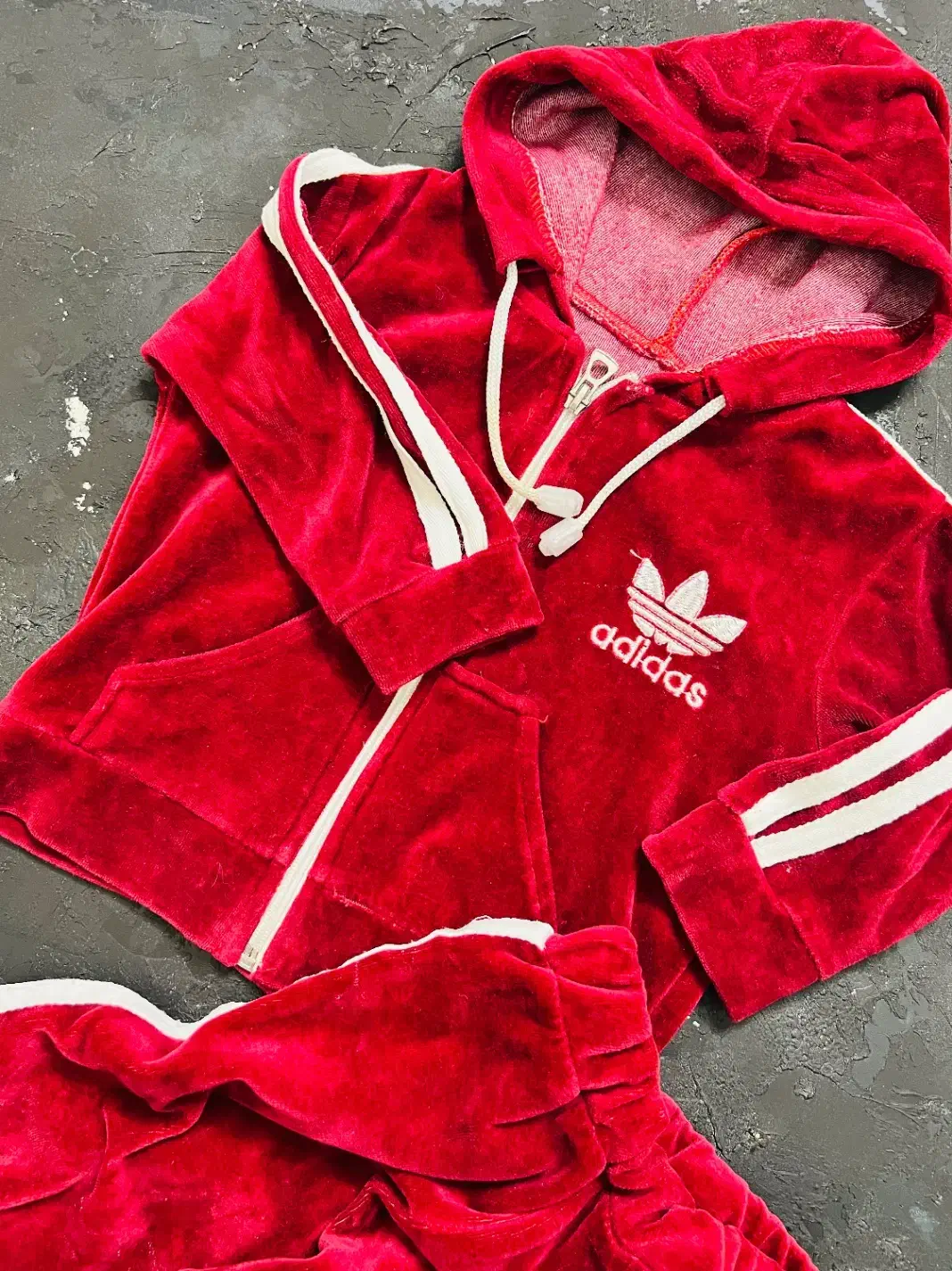 سویشرت شلوار بچگانه|کفش و لباس بچه|ملایر, |دیوار