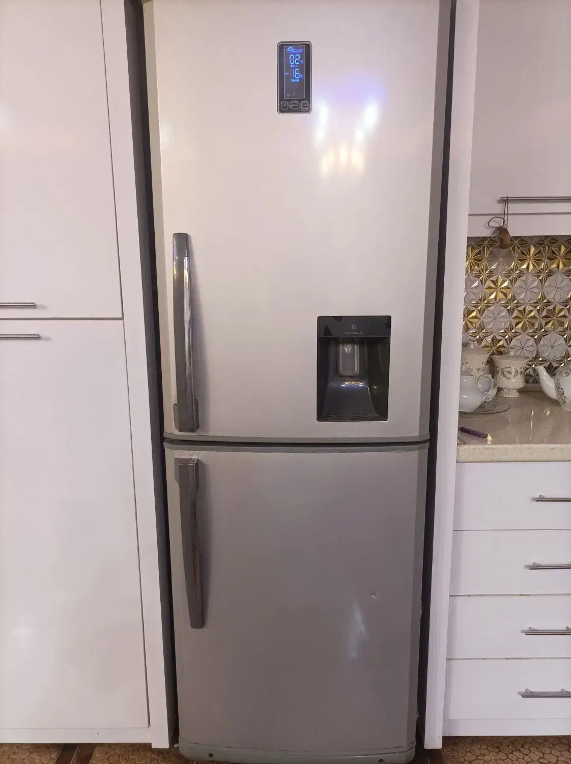 یخچال دیجیتال|یخچال و فریزر|تربت‌حیدریه, سرمحله|دیوار