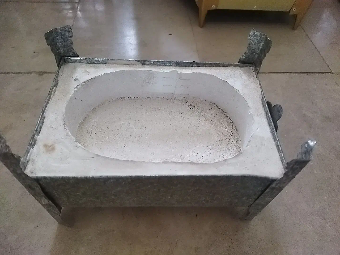 منقل و توری کباب|ظروف پخت‌وپز|ورامین, ورامین|دیوار