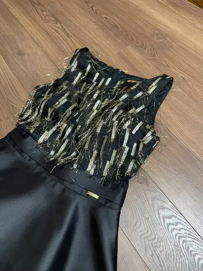 لباس مجلسی زنانه/دخترانه|لباس|اصفهان, جلفا|دیوار