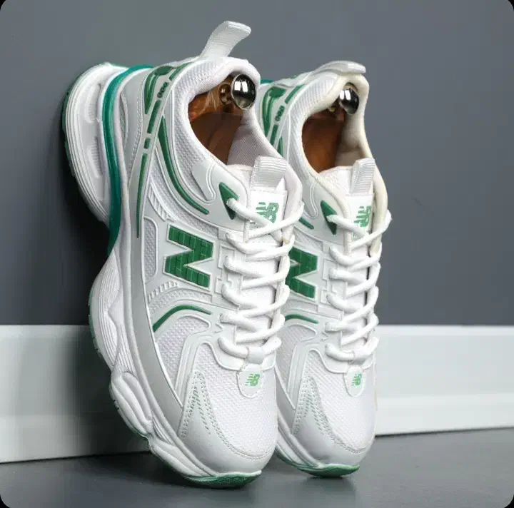 نیوبالانس990سایز41|کیف، کفش، کمربند|شیراز, شیخ علی چوپان|دیوار