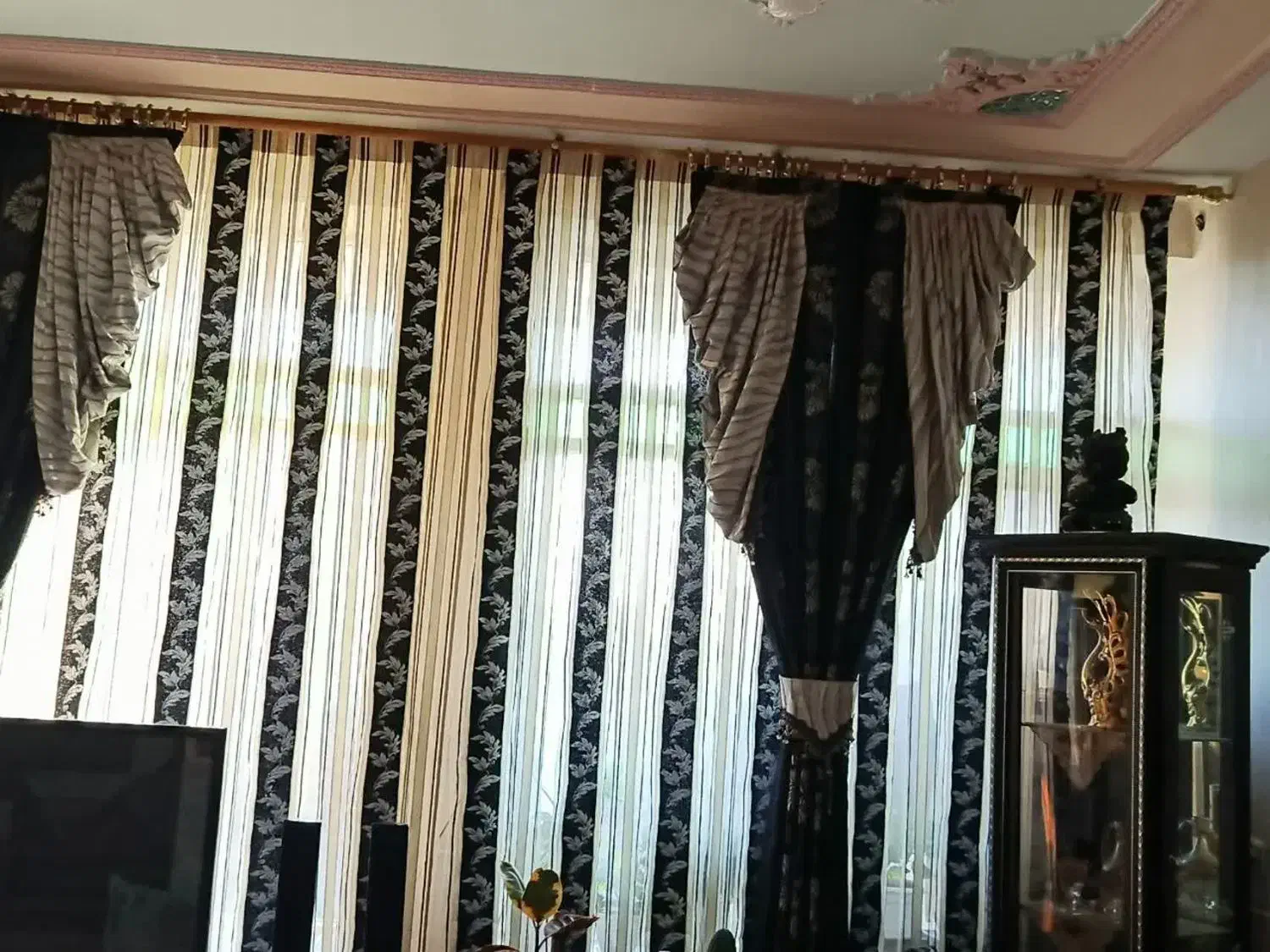 پرده خانه|پرده، رانر، رومیزی|گلپایگان, |دیوار