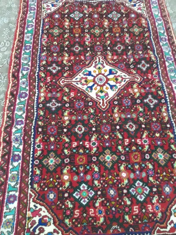 زرونیم|فرش|ملایر, |دیوار