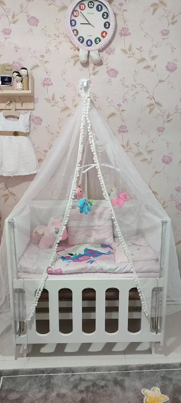 تخت خواب و گهواره|تخت و صندلی بچه|تبریز, |دیوار