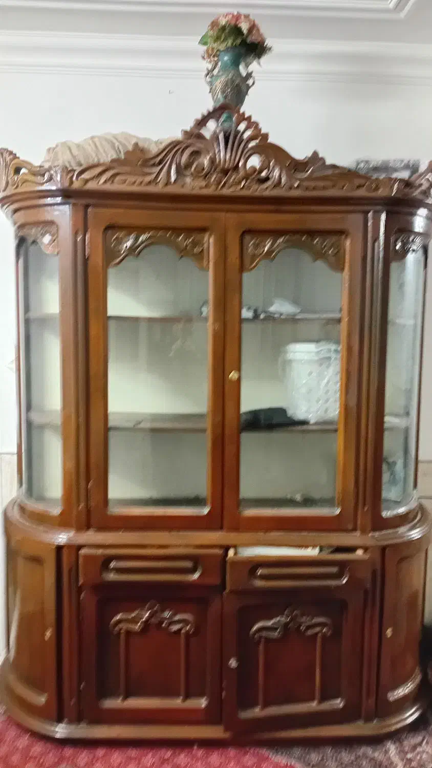 کمد دراور  ویترین کاملا سالم|بوفه، ویترین، کنسول|قمصر, |دیوار