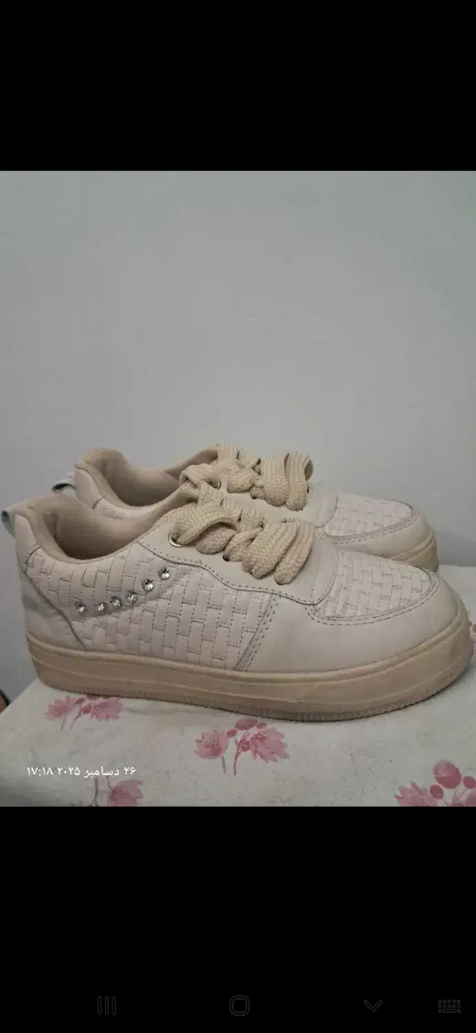 کتونی زنانه|کیف، کفش، کمربند|ورامین, ورامین|دیوار