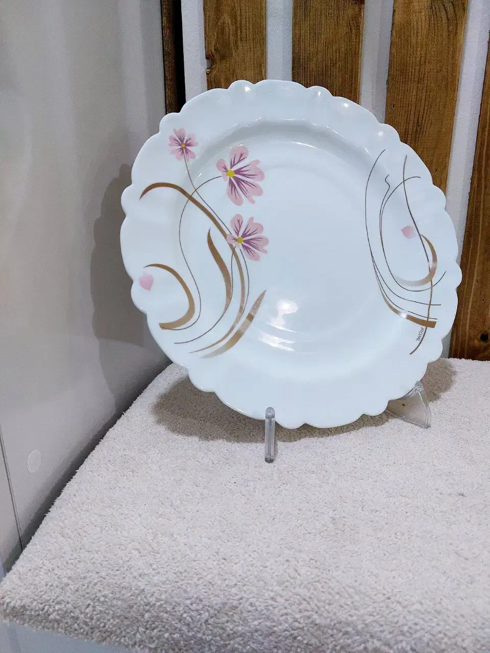 لوازم آشپزخانه کارکرده در حد نو|ظروف سرو و پذیرایی|مشهد, رده|دیوار