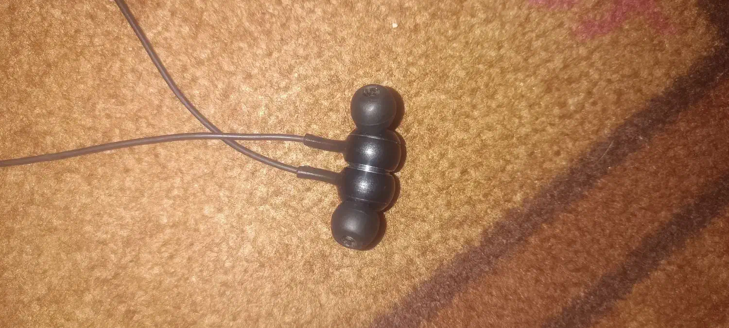 ایرپاد گردنی مارک کو کلاسیک سالم|لوازم جانبی موبایل و تبلت|زاهدان, |دیوار