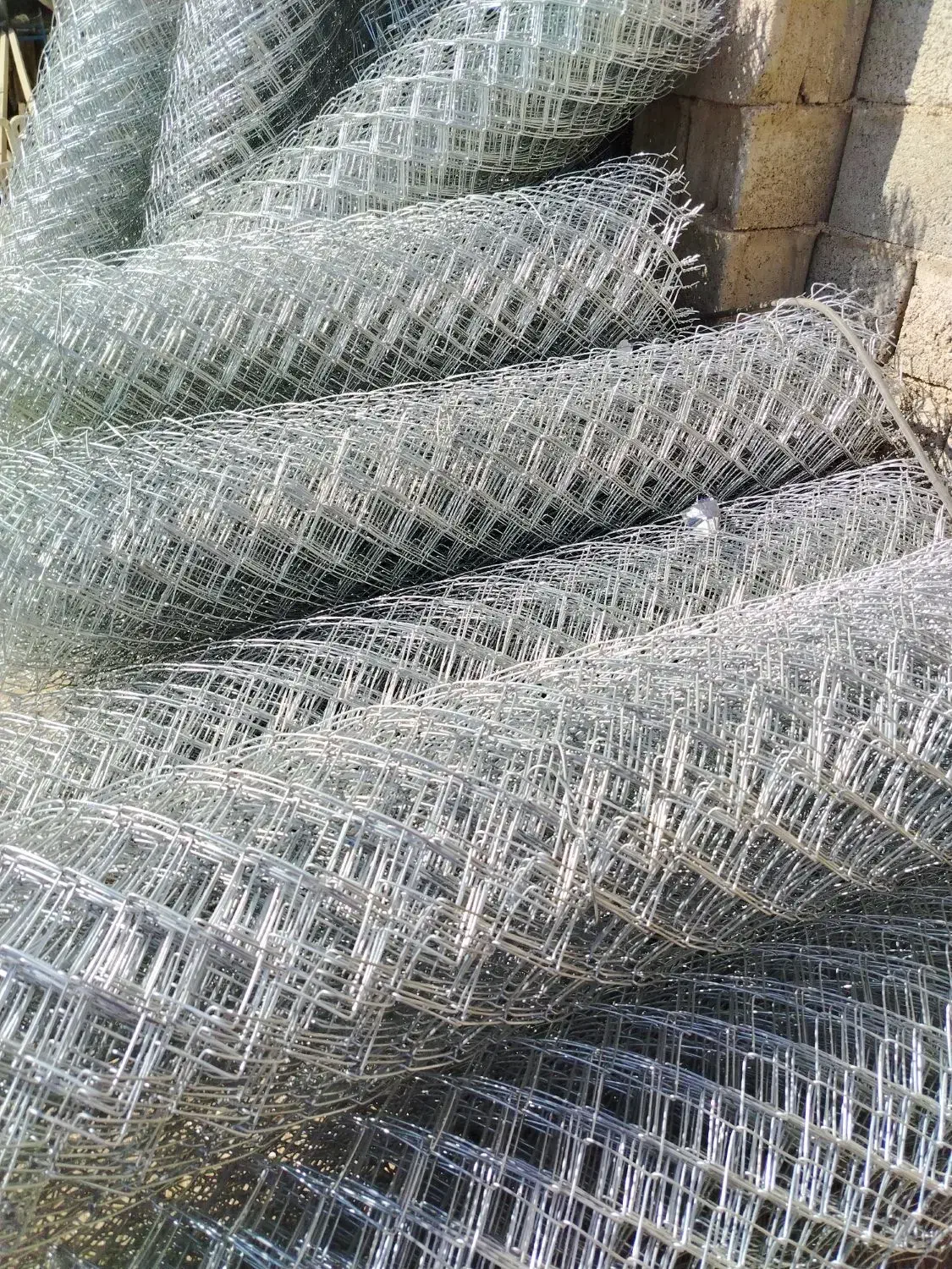 فنس خاموت زن دستی بست لوله داربستی|مصالح و تجهیزات ساختمان|اصفهان, آزادگان|دیوار