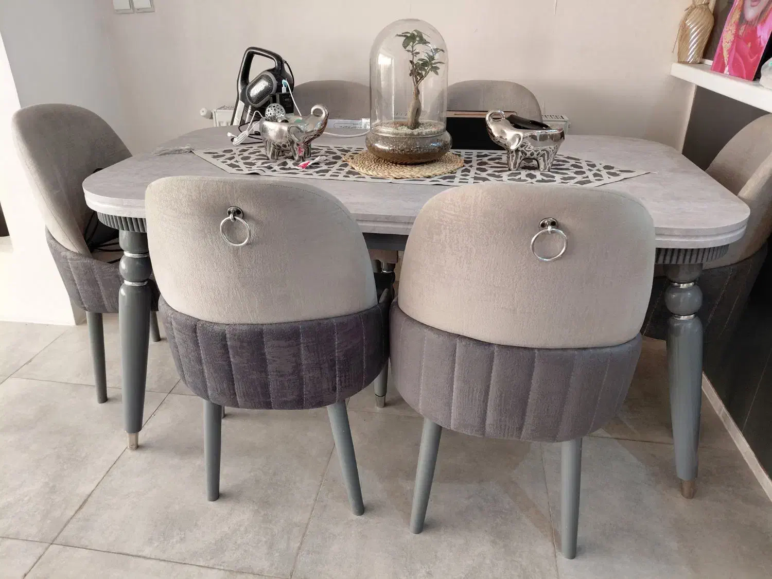 میز نهارخوری ۶ نفره کاملا تمیز   قیمت ۲۵ت مقطوع|میز و صندلی غذاخوری|شیراز, شهرک گلستان شمالی|دیوار