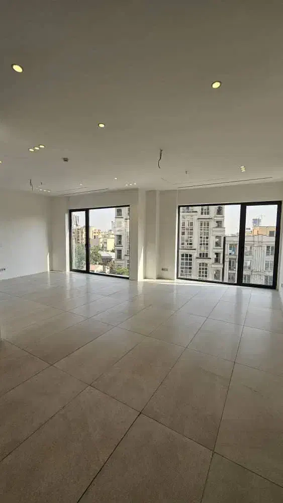 230متر 3خواب زعفرانیه تراس قابل چیدمان غرق در نور