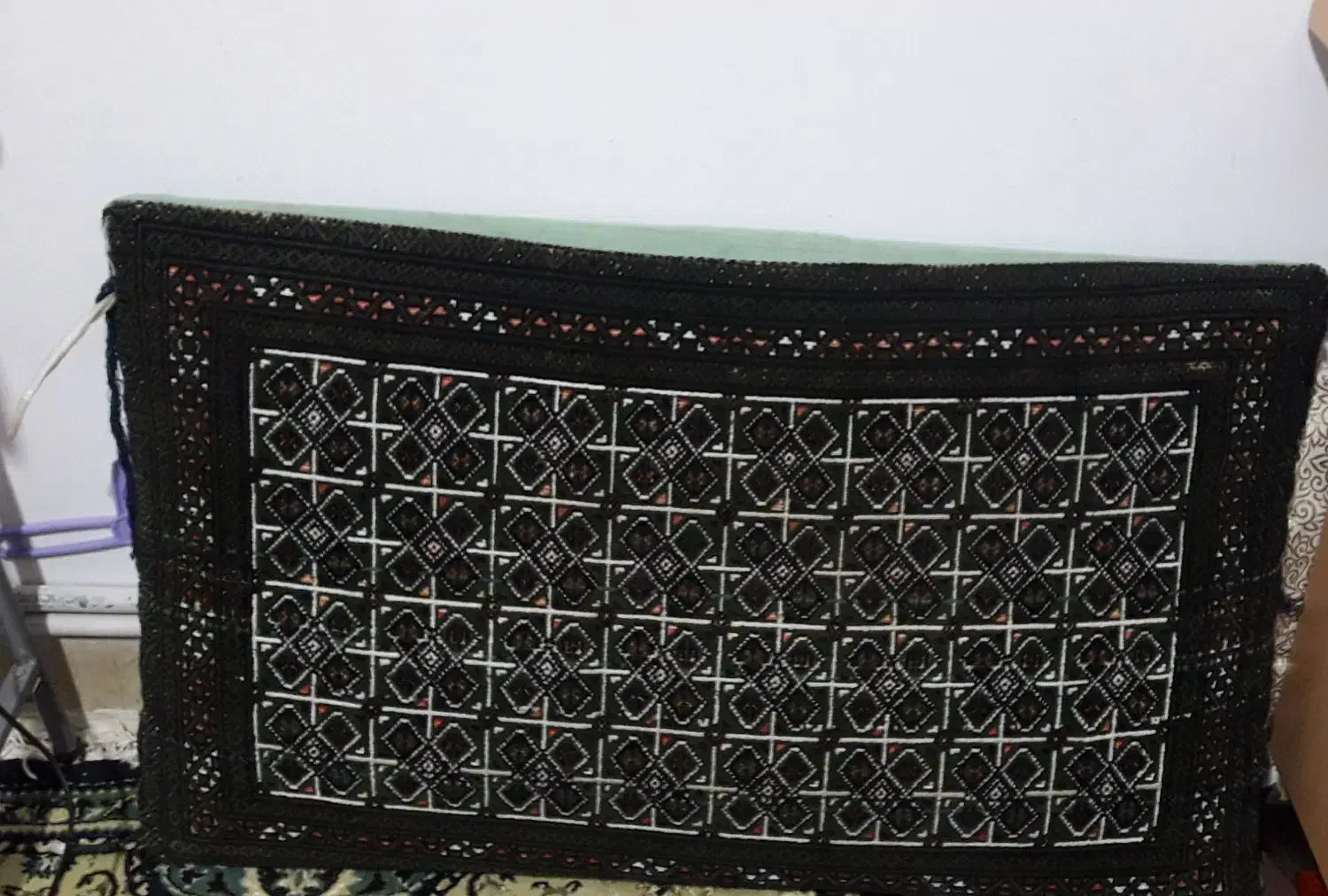 پشتی|پشتی|کرمانشاه, |دیوار