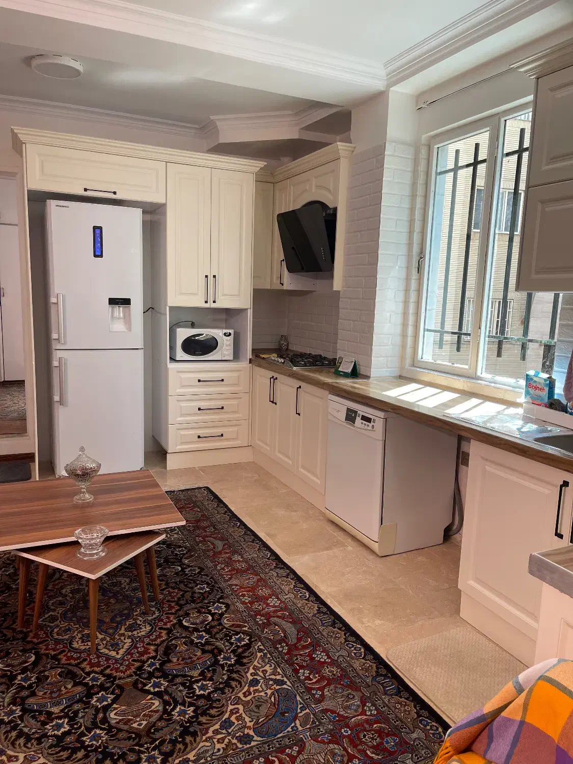 ۴۳ متری یک خوابه طبقه اول