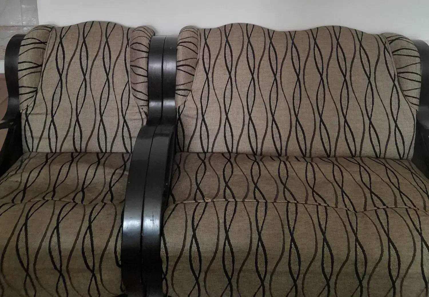 مبل ۸نفره با قیمت مناسب بفروش میرسد|مبلمان خانگی و میز عسلی|جهرم, |دیوار