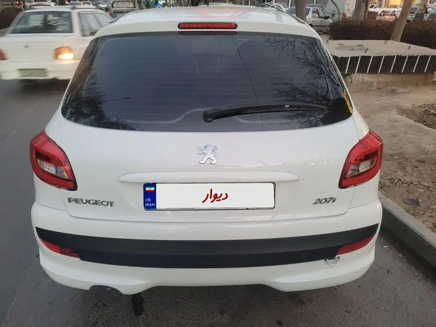 207فلز|خودرو سواری و وانت|اصفهان, شاهد|دیوار