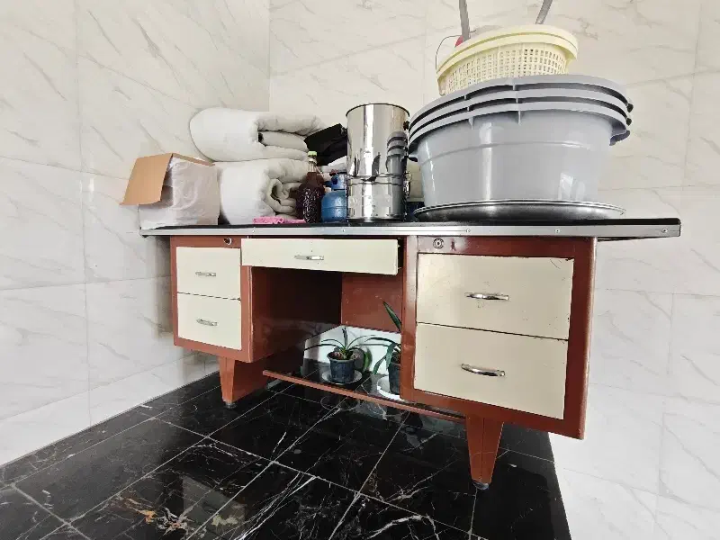 میز|دفتر کار|قرچک, مهدیه|دیوار