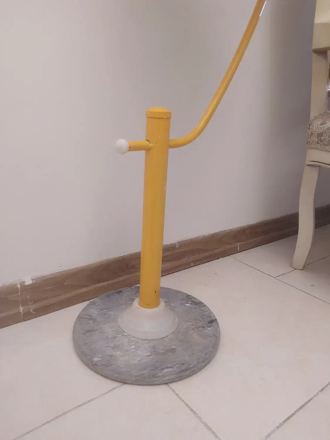 قفس پایه دار بلند|لوازم جانبی حیوانات|کرج, گلشهر|دیوار