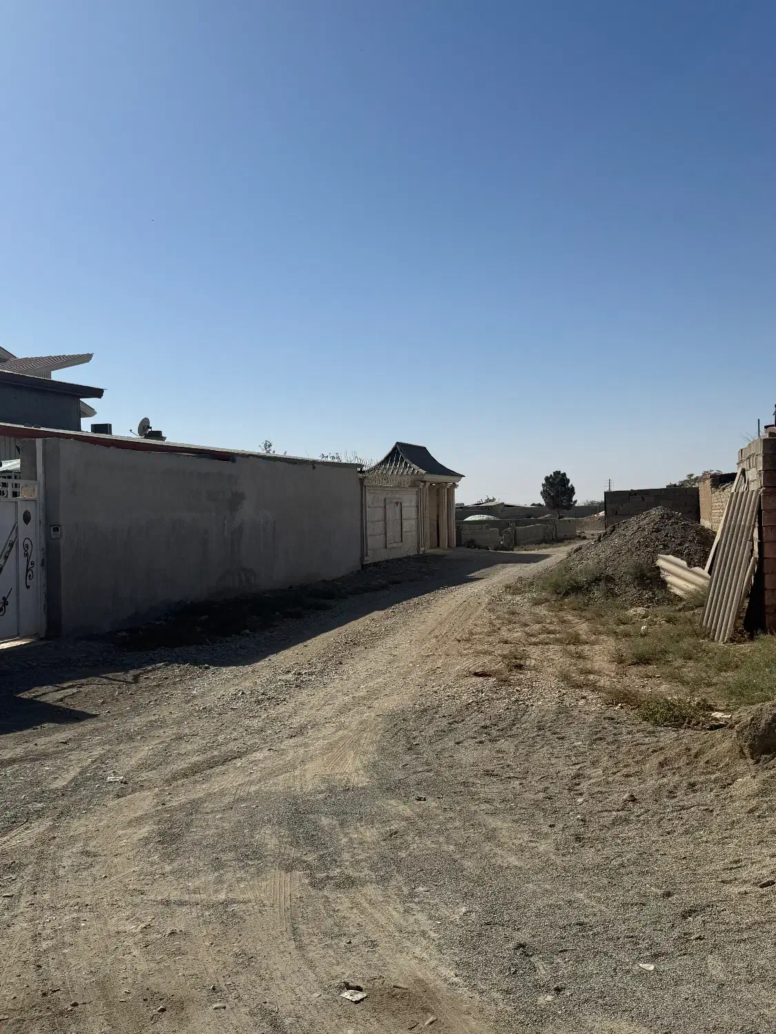 ۲۷۵ متر چهاریواری/چسب بافت واقعی/پول لازمم زیرقیمت|فروش زمین و ملک کلنگی|هشتگرد, هشتگرد قدیم|دیوار