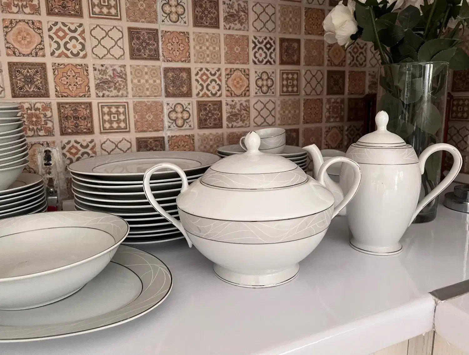 سرویس چینی|ظروف سرو و پذیرایی|مشهد, شهید فرامرز عباسی|دیوار