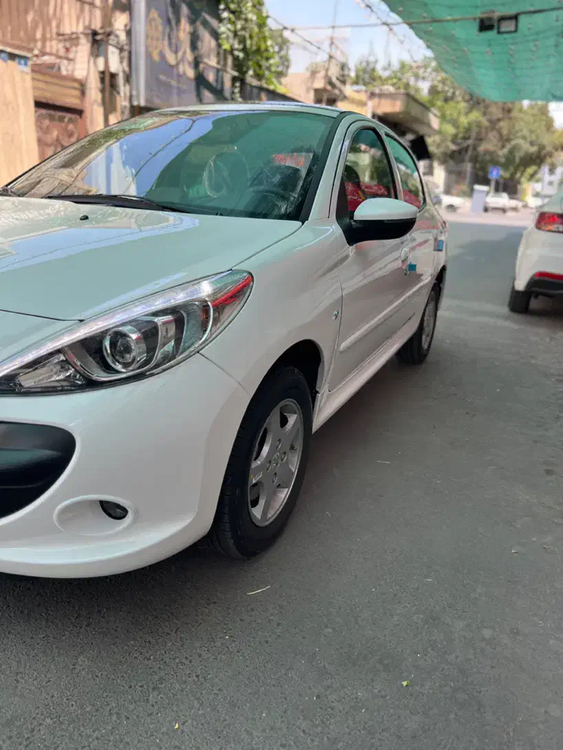 پژو ۲۰۷ پاناروما دنده فول ارتقا درحد صفر نقدواقساط|خودرو سواری و وانت|تهران, آهنگ|دیوار