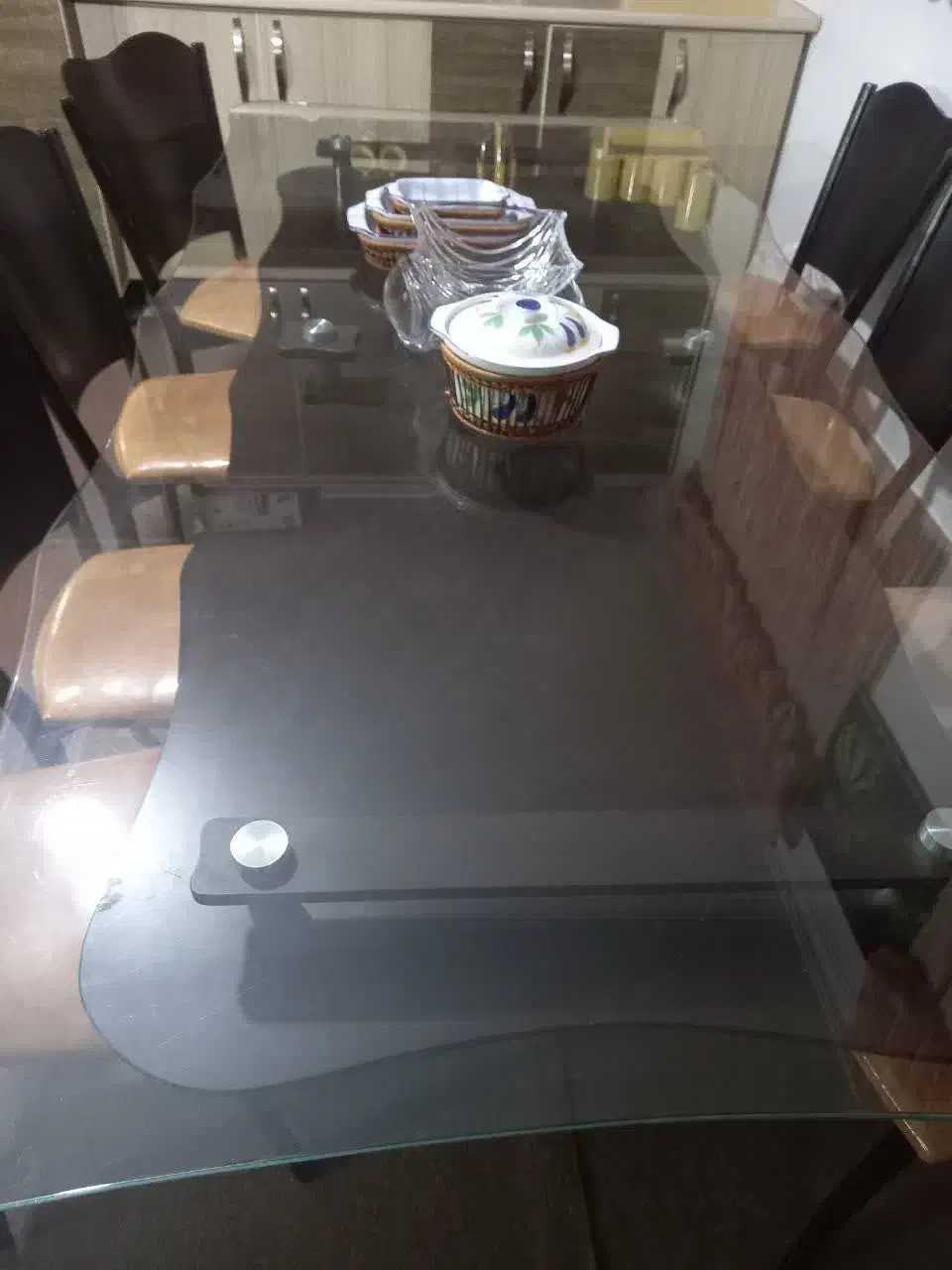 میز ناهار خوری|میز و صندلی غذاخوری|قم, مسجد امام حسن|دیوار