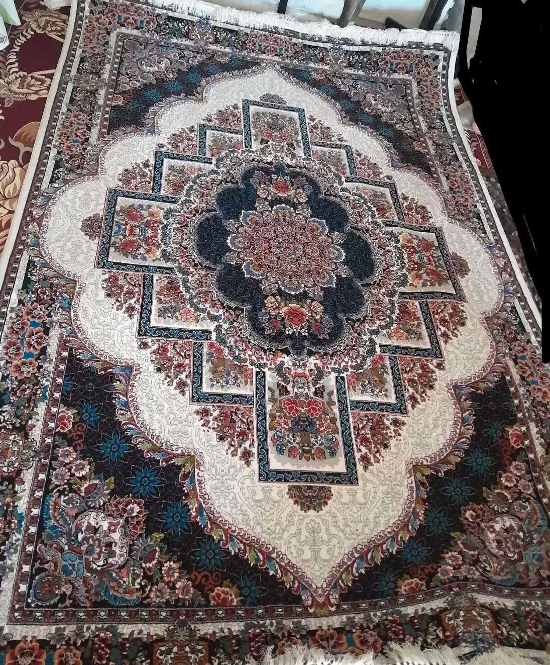 فرش نو 6 متری جفت|فرش|اهر, |دیوار