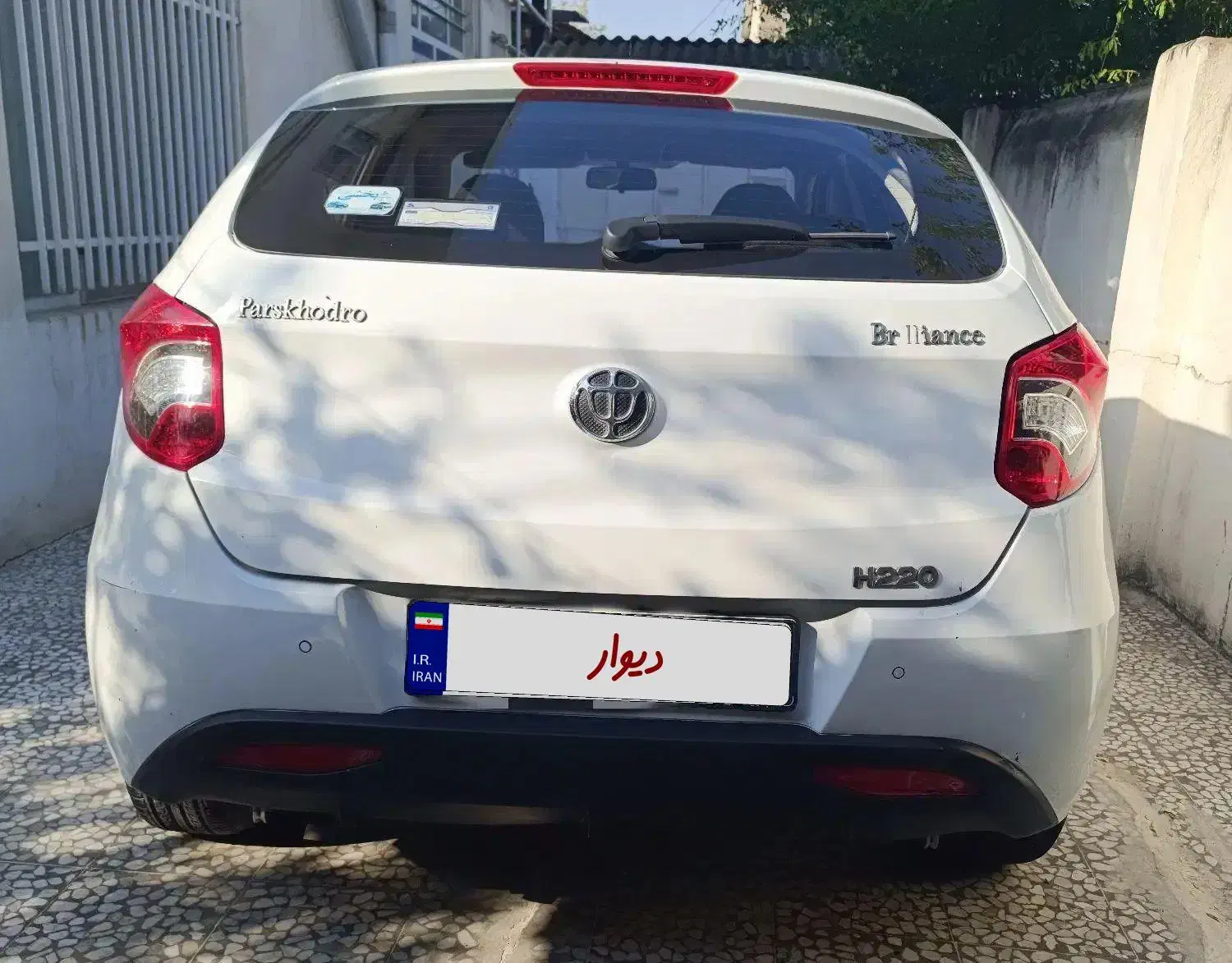 برلیانس 220AMT مدل ۹۶|خودرو سواری و وانت|ساری, |دیوار