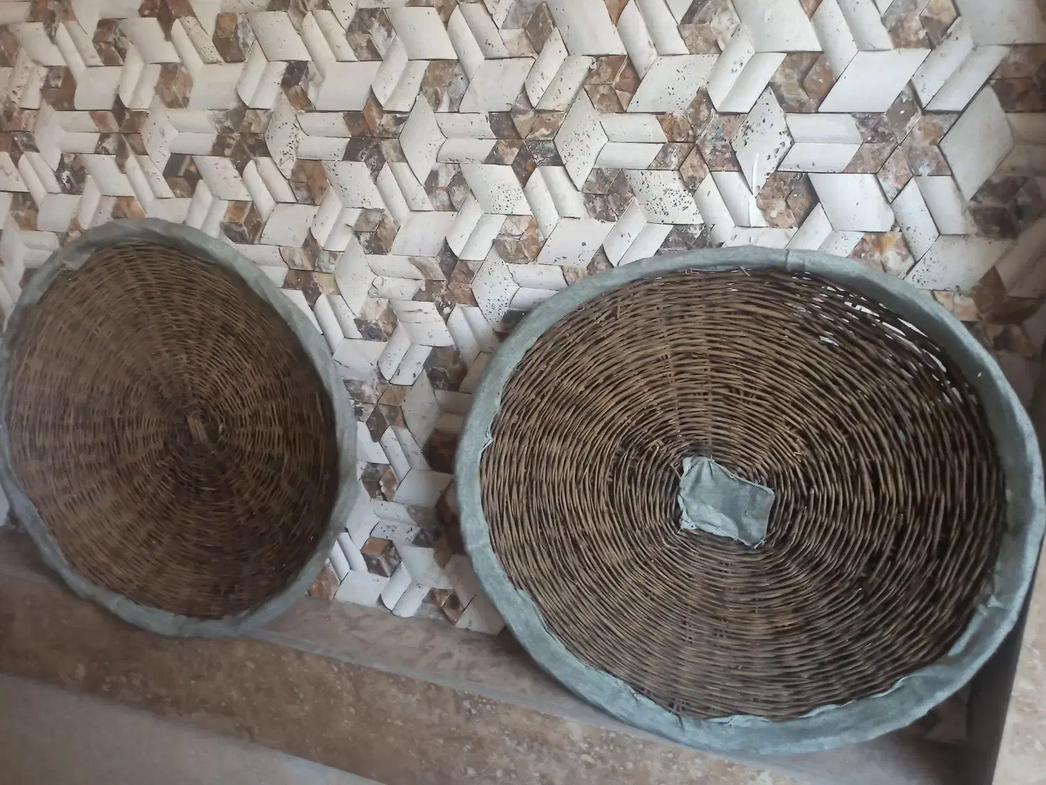 روفرشی و موکت و سبد قدیمی|گلیم، جاجیم، گبه|تهران, آهنگ|دیوار