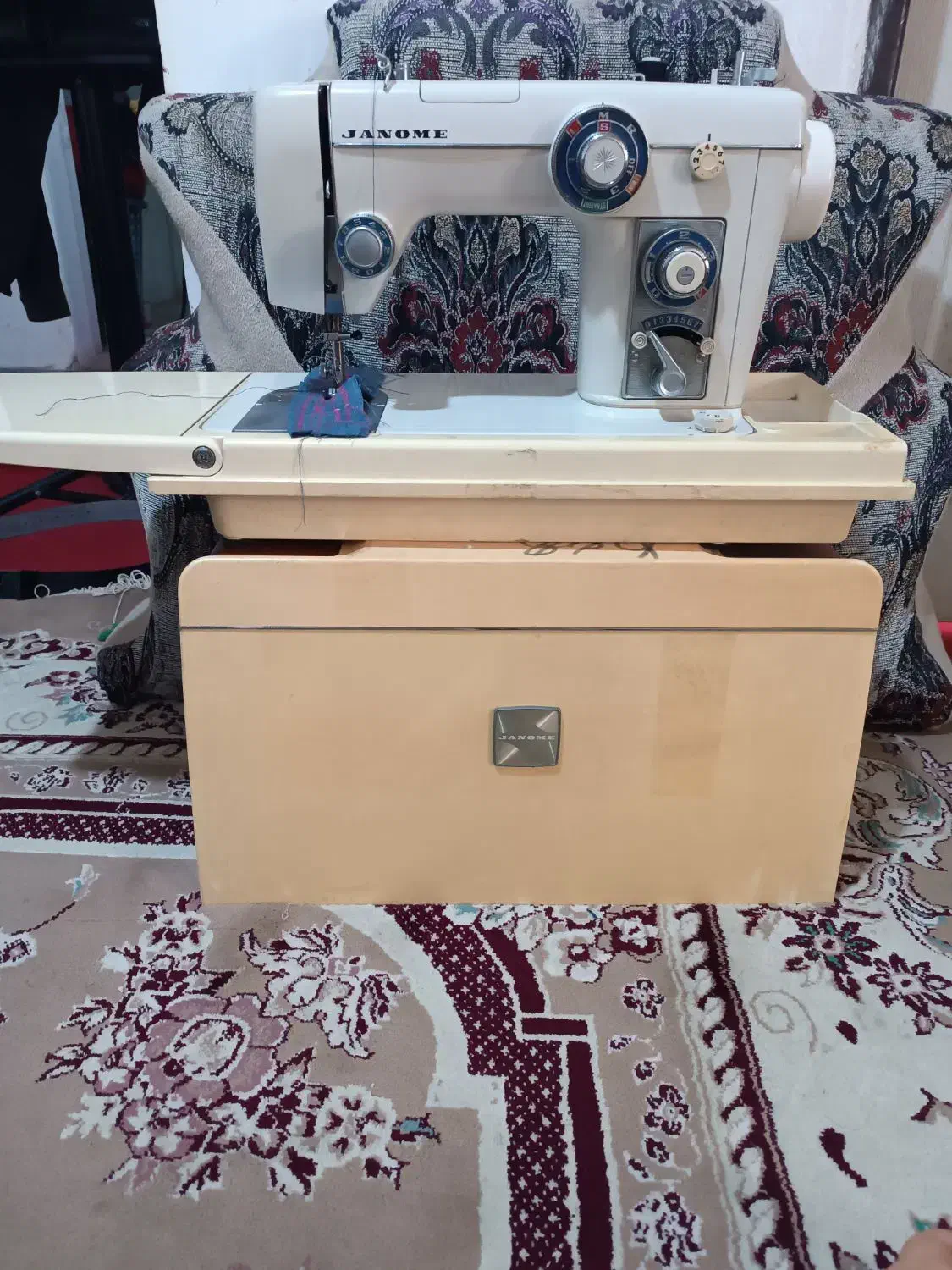 چرخ خیاطی 801 سالم و هیچ خرابی|چرخ خیاطی و ریسندگی|بندر ماهشهر, |دیوار